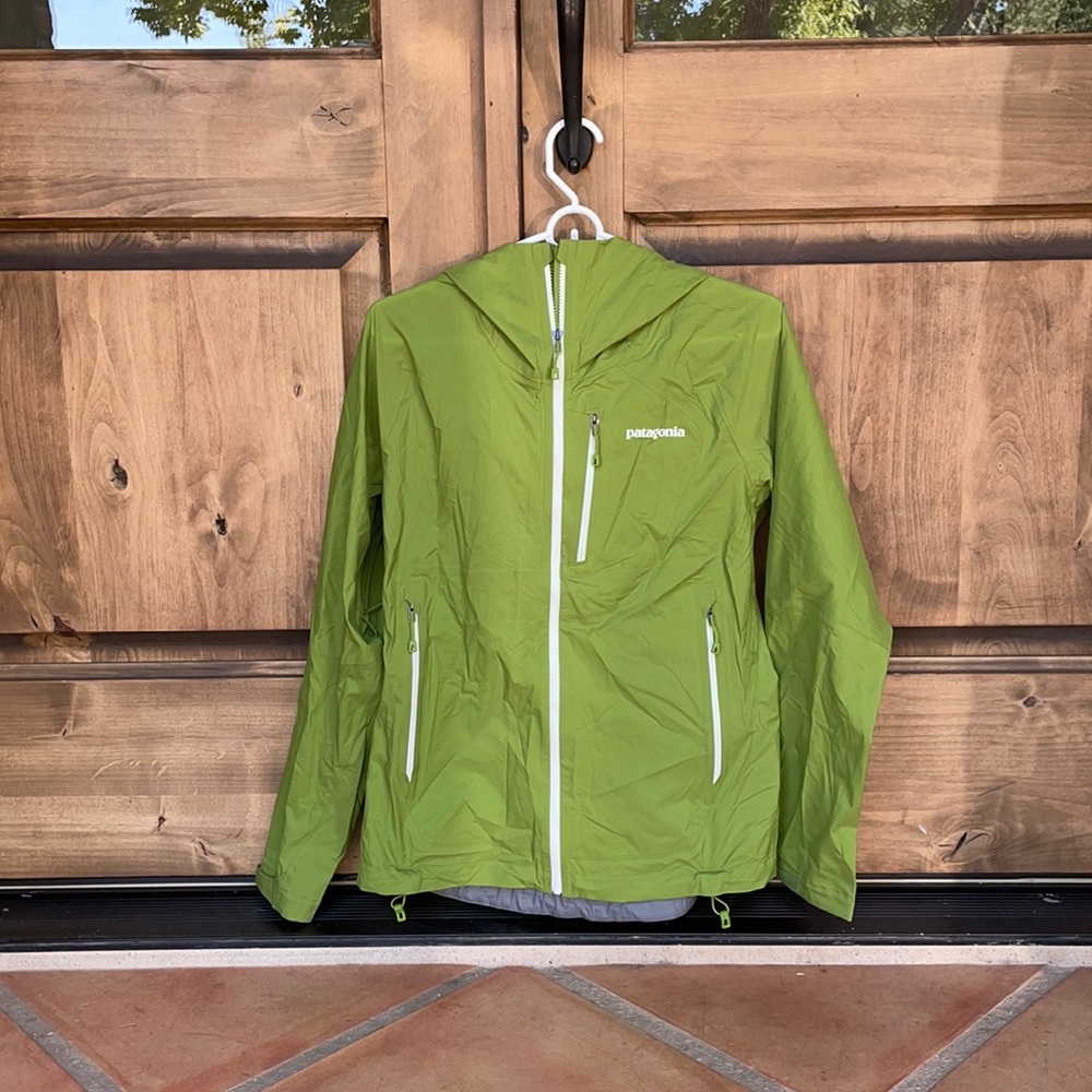 Patagonia Stretch Rainshadow Jacket